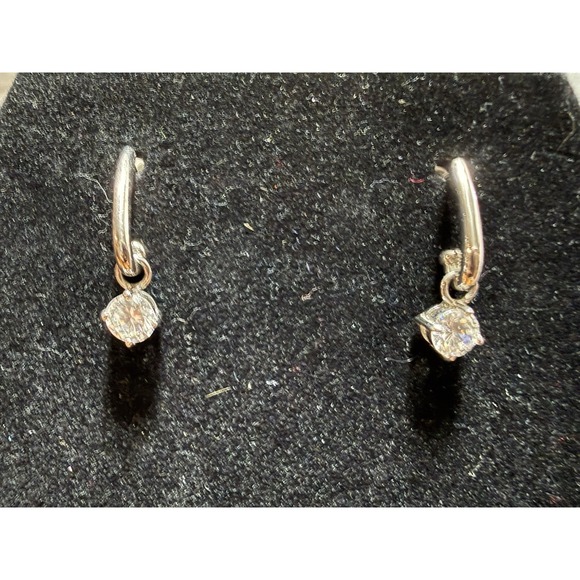 Lia Sophia Jewelry - Lia Sophia Dangles Earrings Sparkles